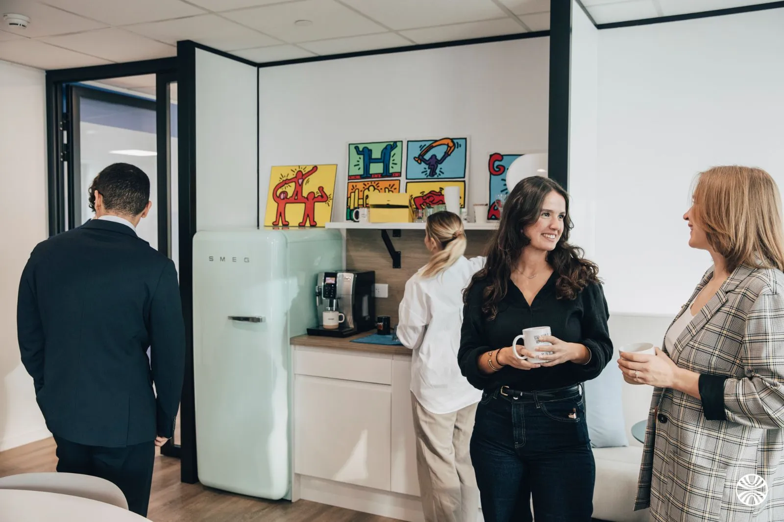 Informal chat in the Visian coffee area
